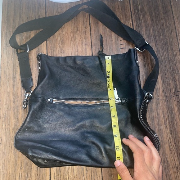 Black shoulder bag Aimee kestenberg fold over bag - Picture 5 of 15